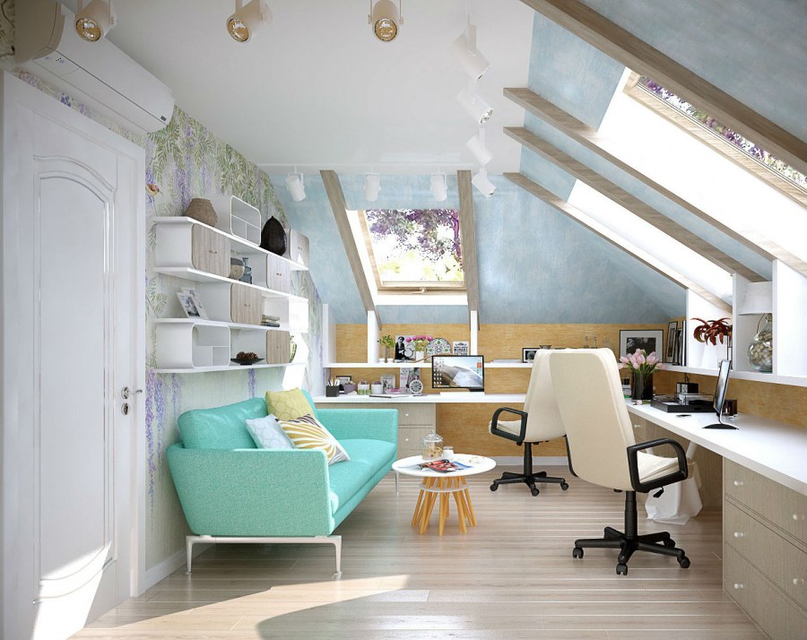 Рабочее место на мансарде