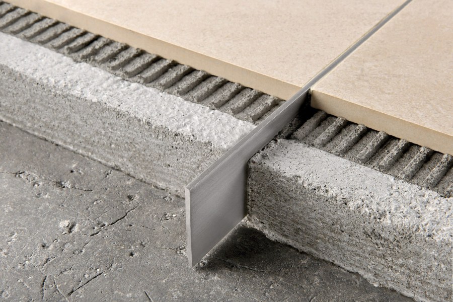 Профиль для плитки нерж. Сталь 9 мм, 2,7 м (к-10нс-2700-001)