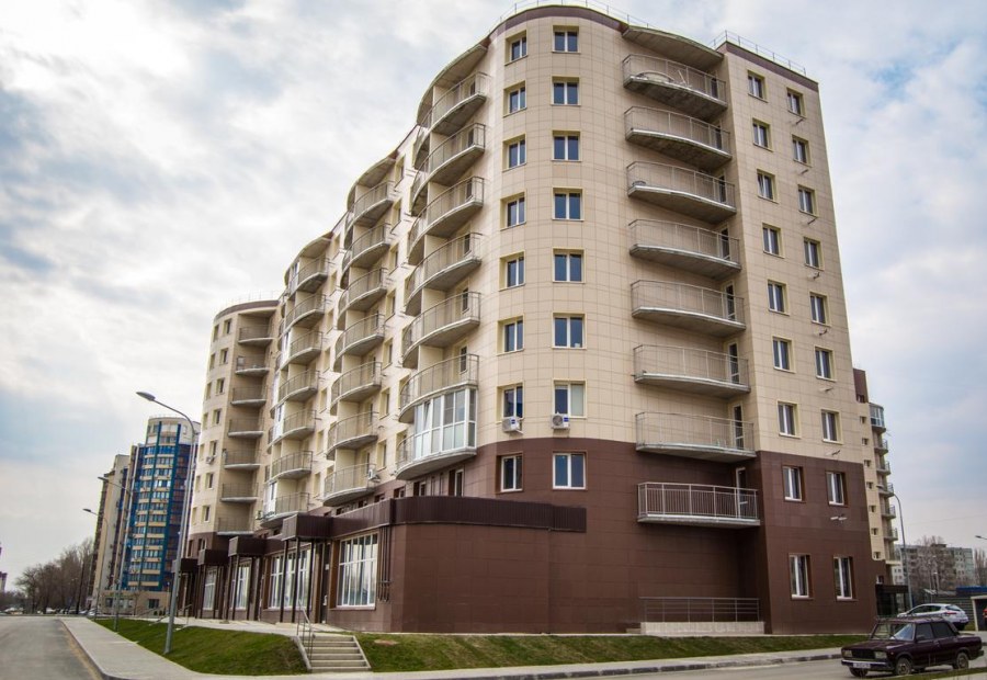 Ул. 8-й воздушной армии, 14, район семь ветров, Волгоград