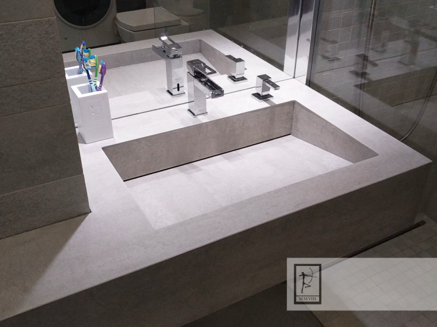 Щелевая раковина столешница v-020