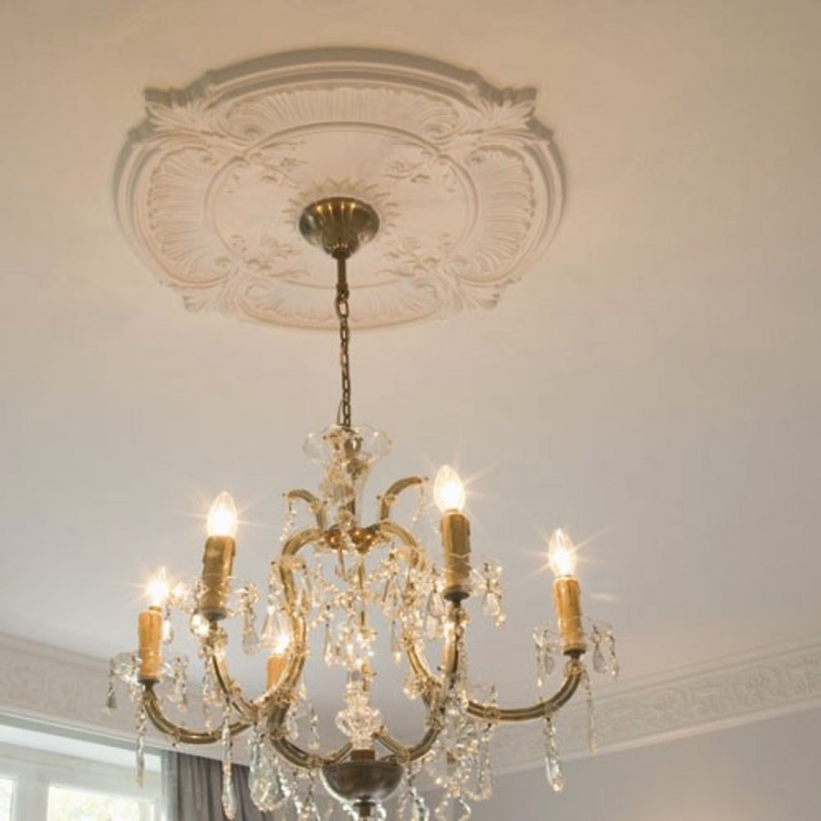 Розетка Orac Decor Luxxus r73