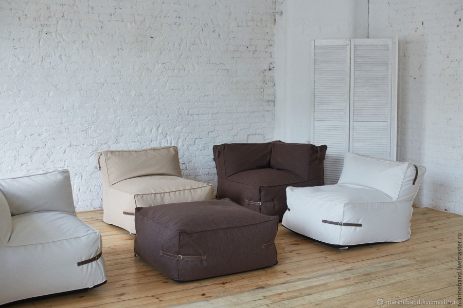 Диван Честер зеленый кожаный