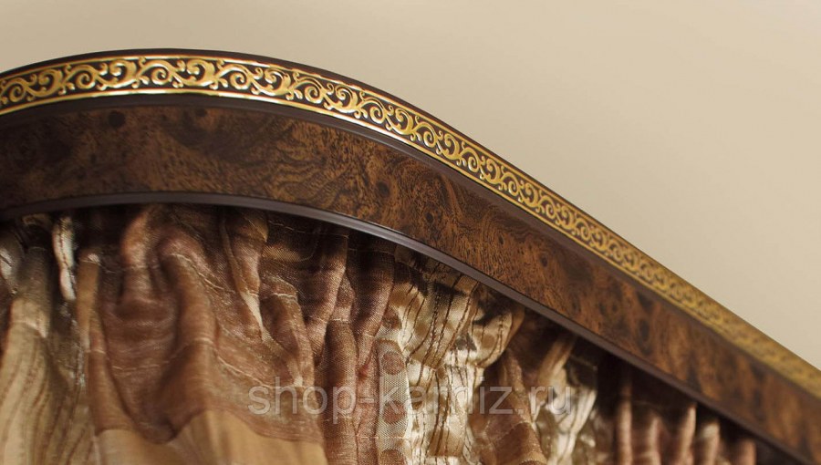 Закругленный потолочный карниз