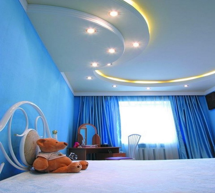 Потолок в детскую