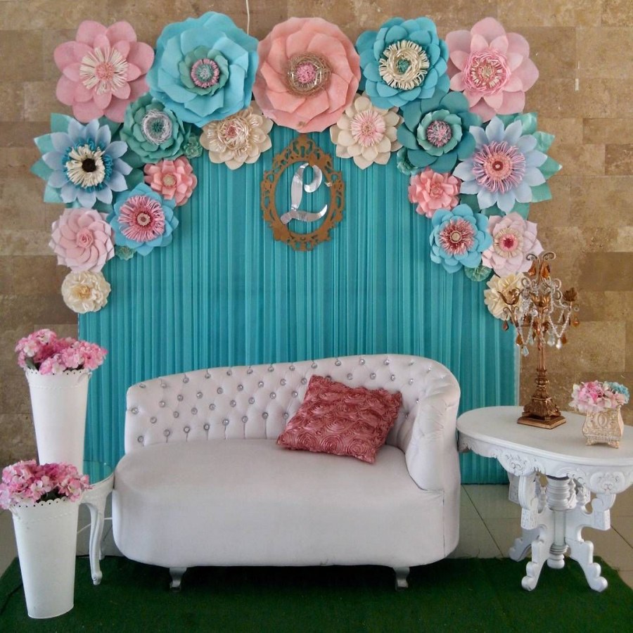 Фотозоны из цветов бумажных