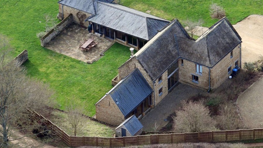 Коттедж Ноттингем Кенсингтонский дворец