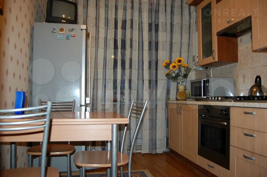 Обычная кухня в обычном доме