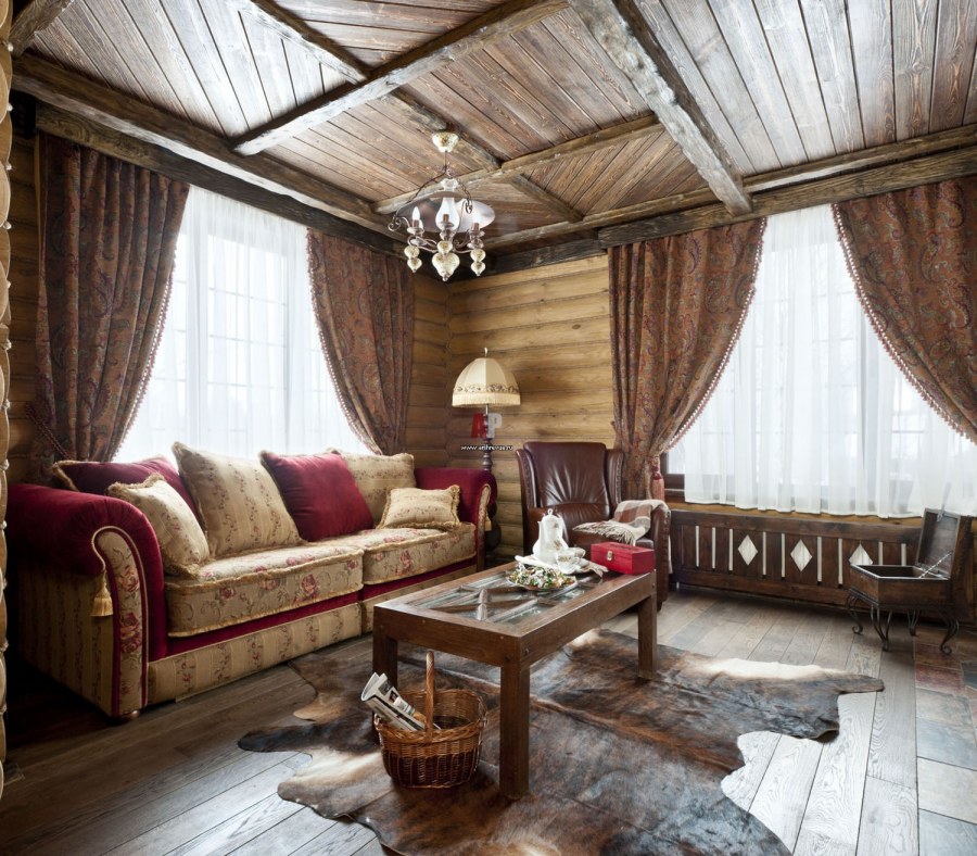 Шторы в деревянном доме