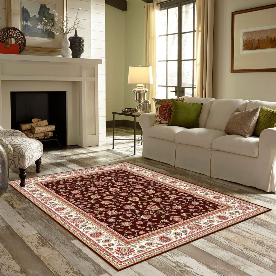 Классический ковер в интерьере