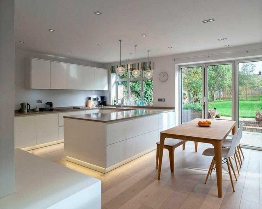 Кухни гостиные с островом