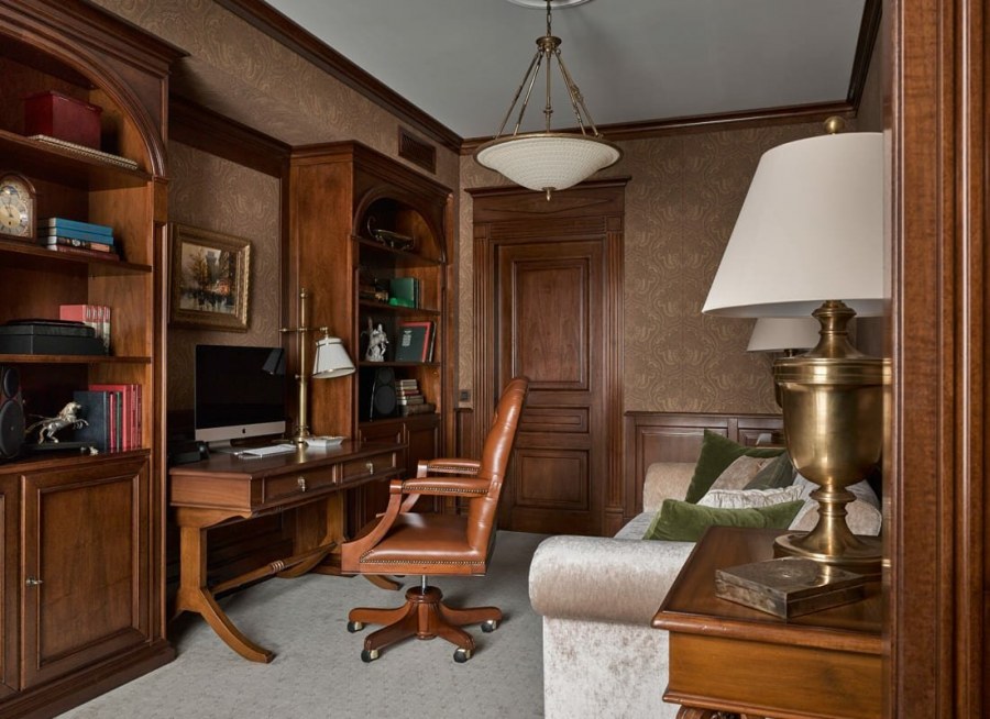 Маленький кабинет в английском стиле