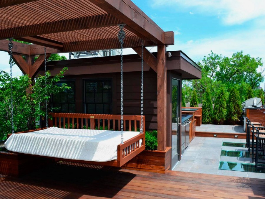 Подвесная кровать для дачи