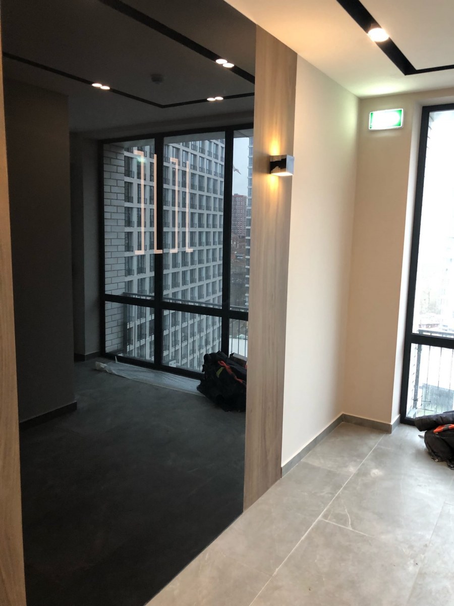 Life Кутузовский входные группы