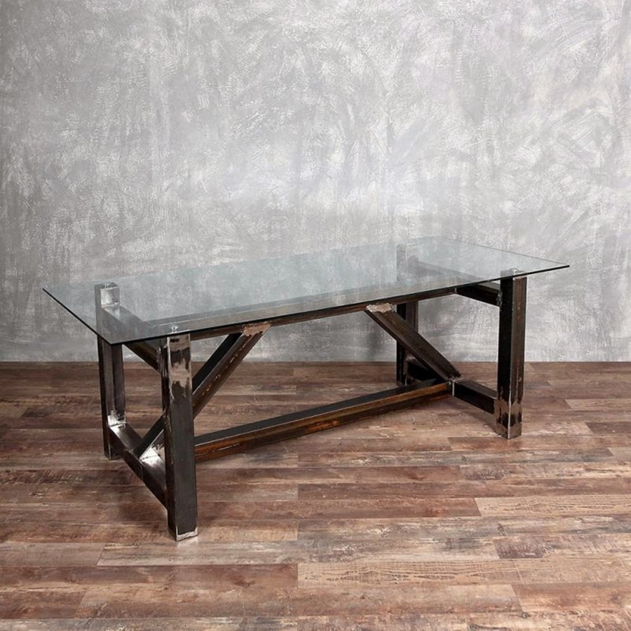 Стол журнальный в стиле лофт