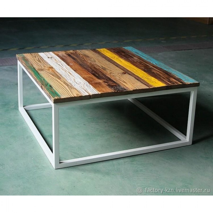 Мебель лофт журнальный стол