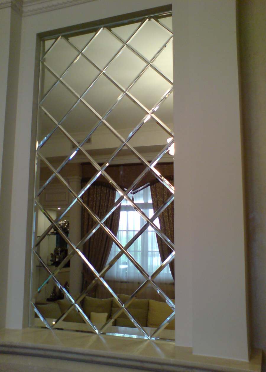 Зеркальная плитка 10х30 с фацетом