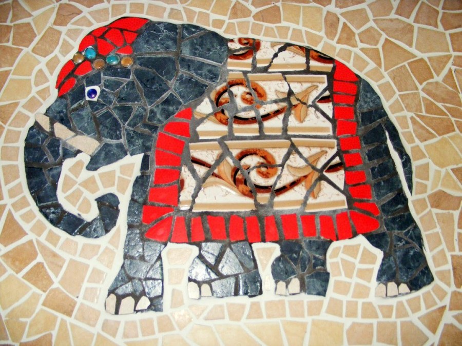 Панно из битого кафеля