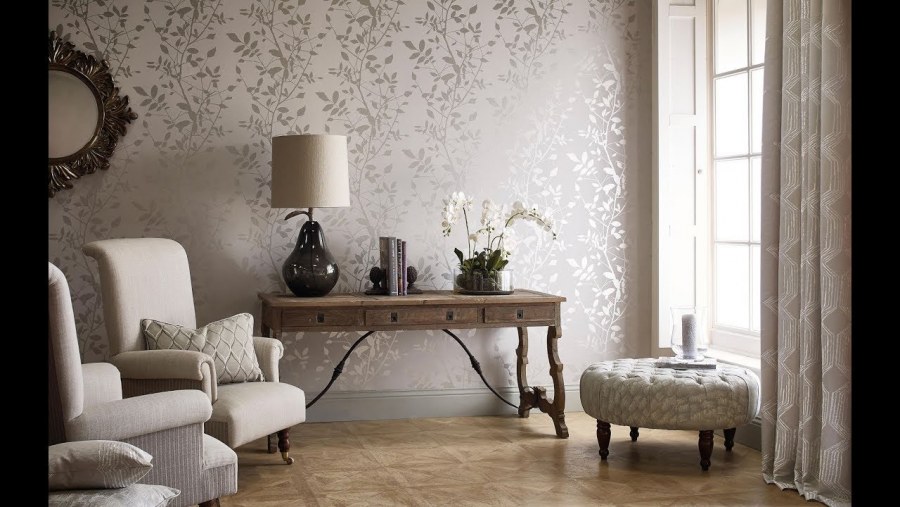 Серебристые обои в интерьере