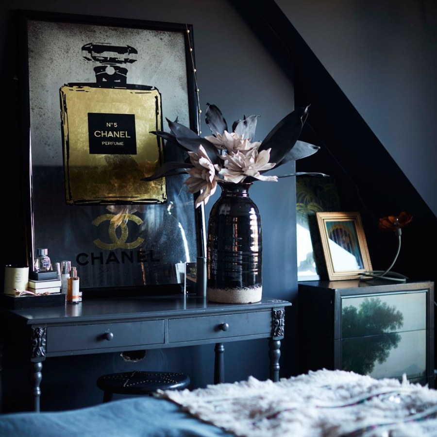 Винтажный интерьер темный