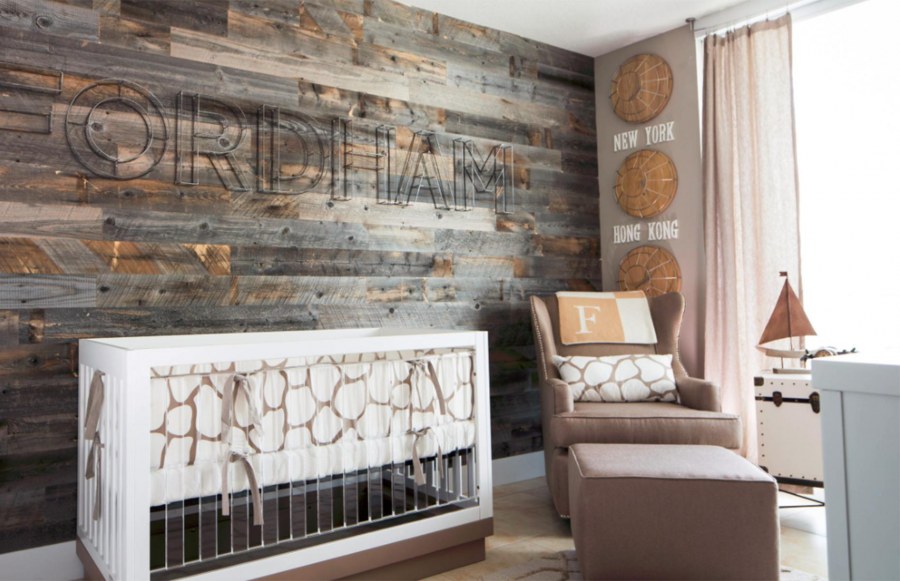 Старые доски в интерьере