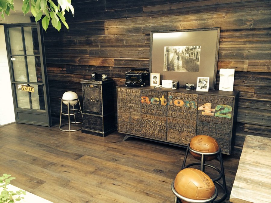 Деревянная стена в стиле лофт