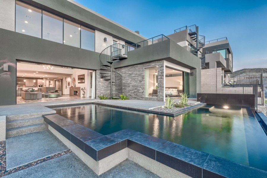 A Residence апартаменты Садовническая