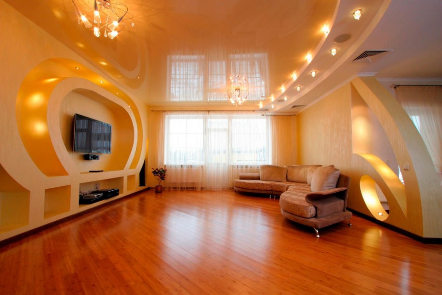 Французский потолок бежевый