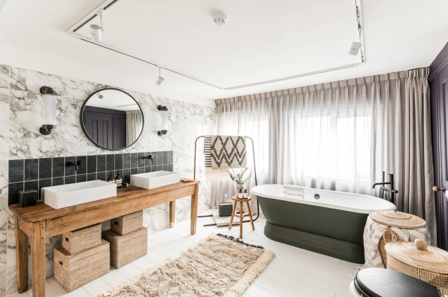 Комната в стиле ретро в доме