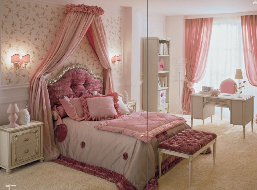 Комната для девочки в розовом цвете