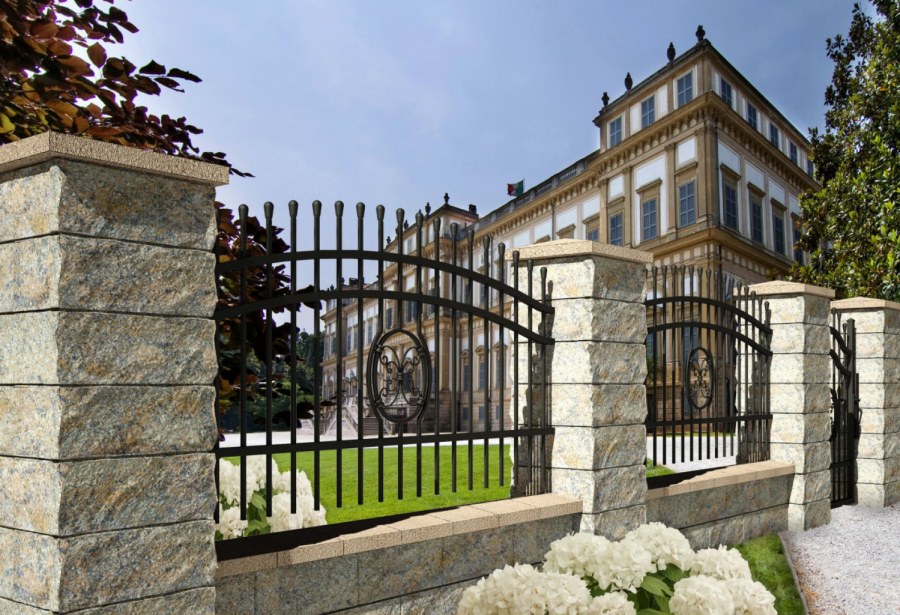 Красивые кованые заборы