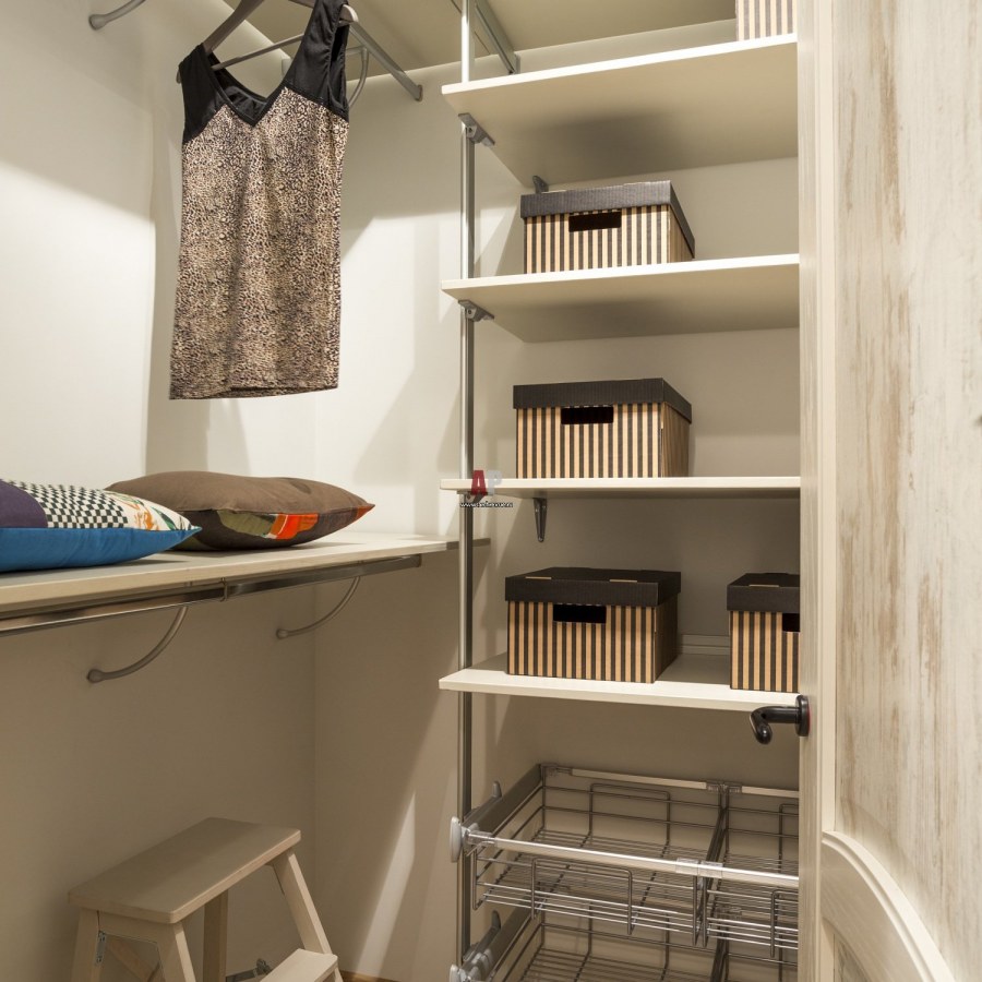 Гардеробные из кладовки