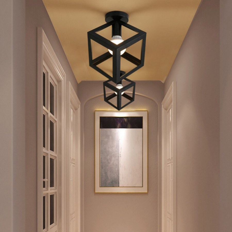 Светильник в коридор потолочный