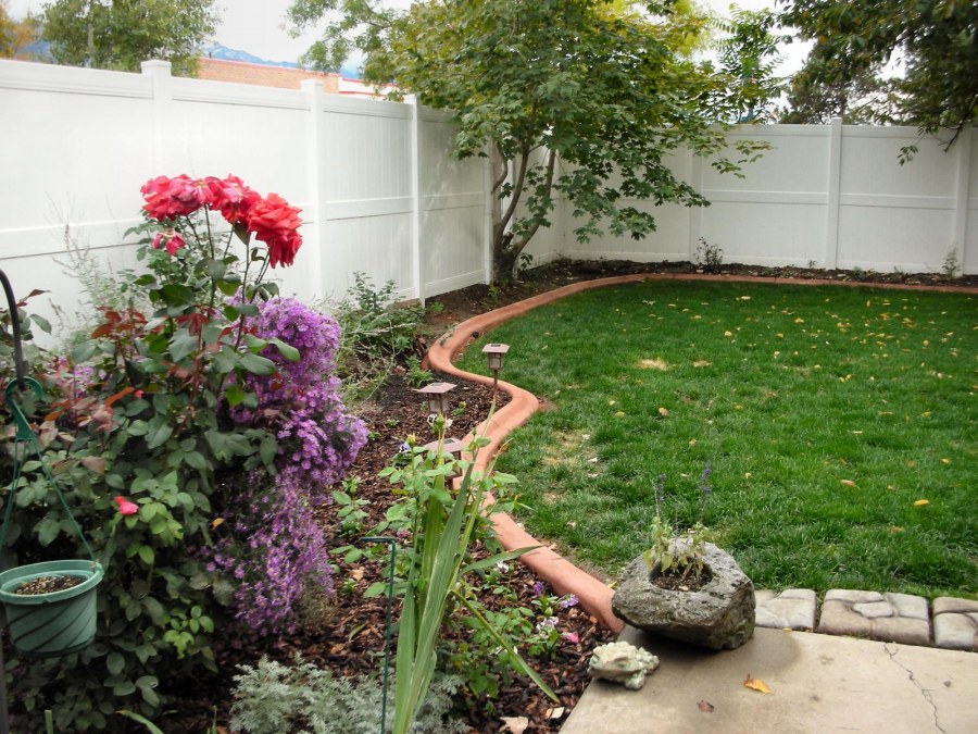 Забор для клумбы