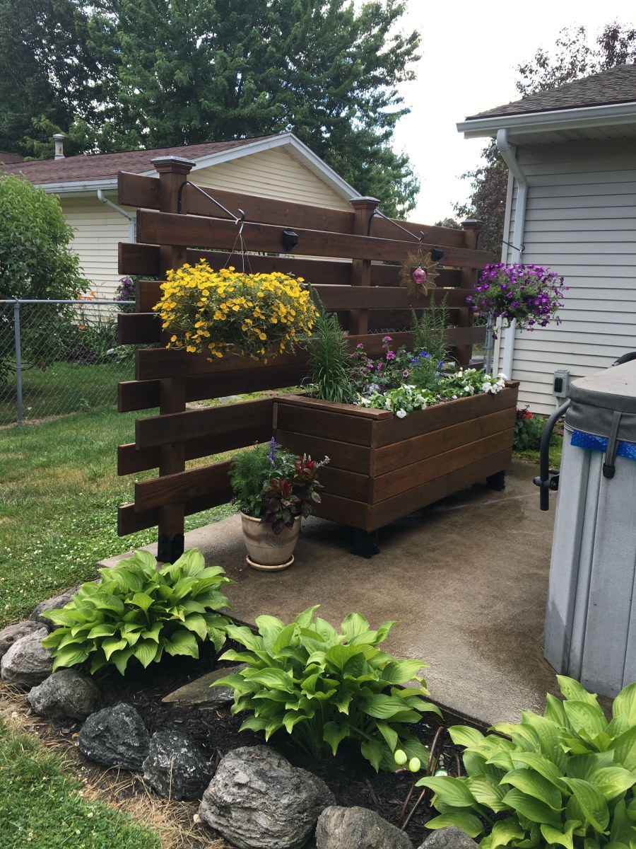 Клумбы на даче