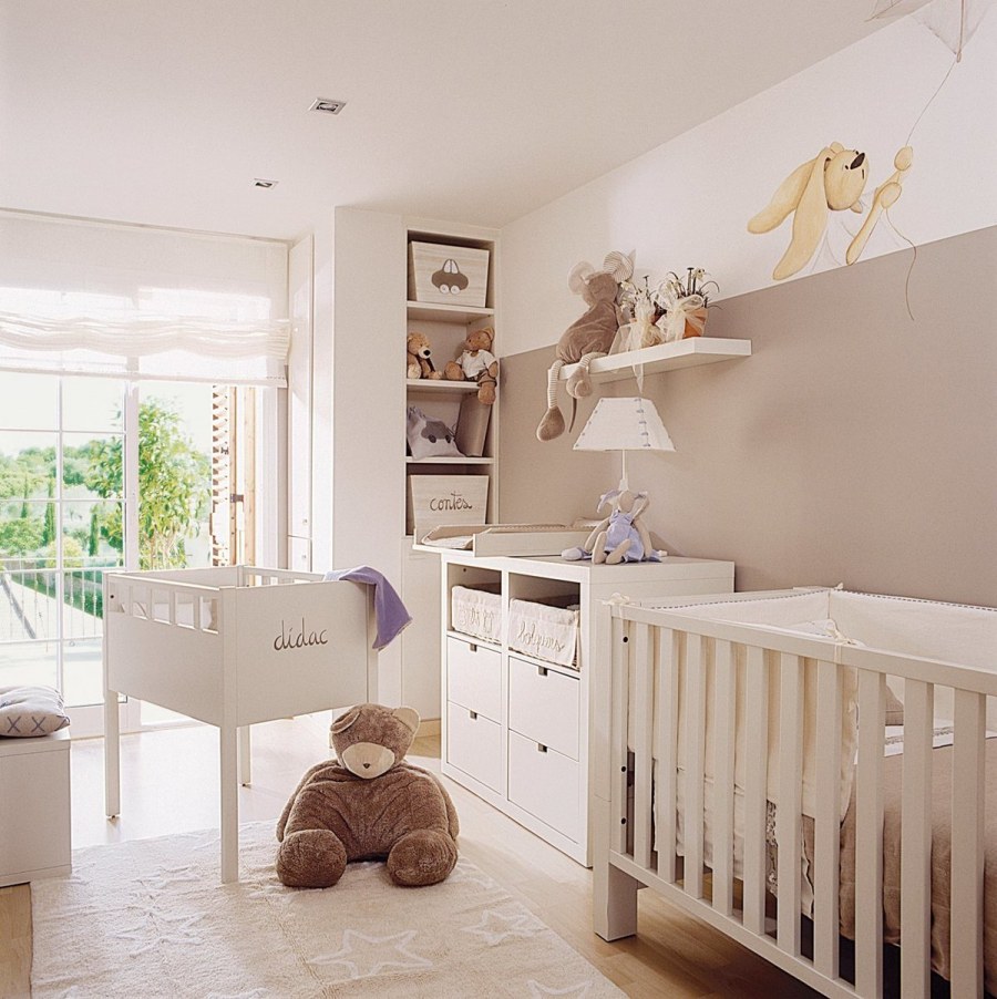 Детская комната в светлых тонах