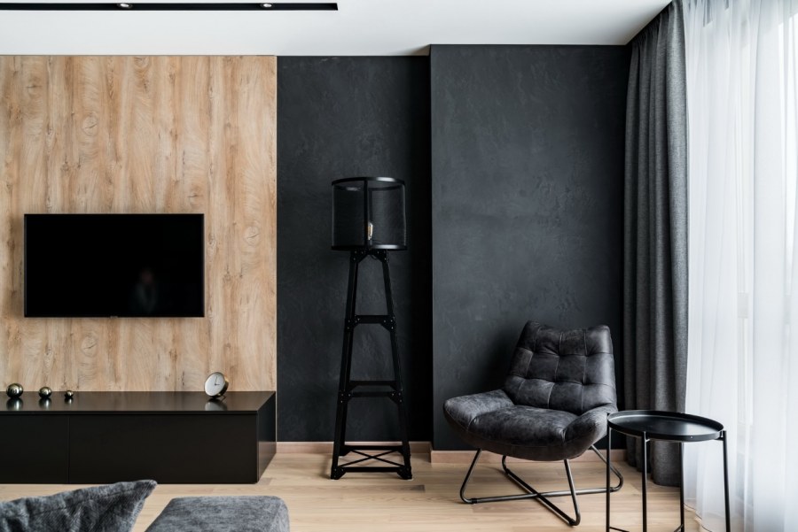 Черная стена