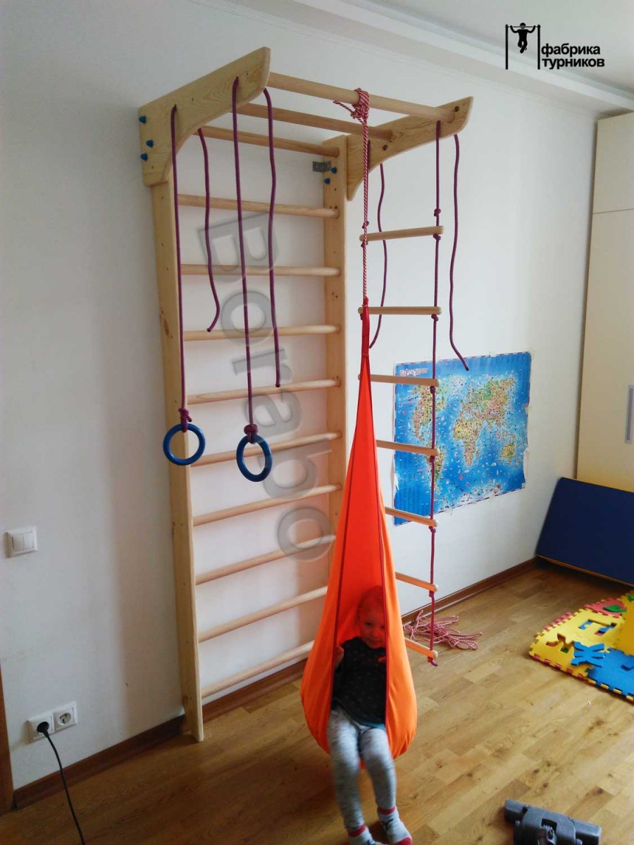 Советский спортивный уголок