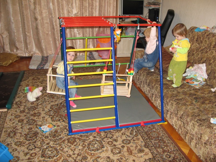 Спортивный комплекс для ребенка 1 год в квартиру