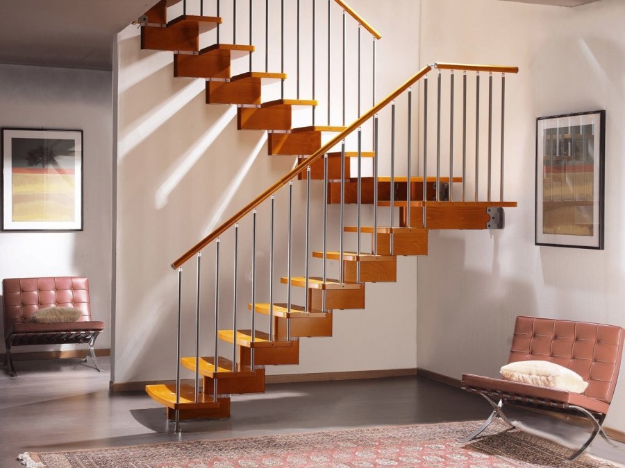 Лестница межэтажная двухмаршевая