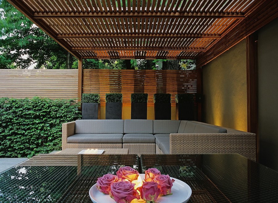 Интерьер двора