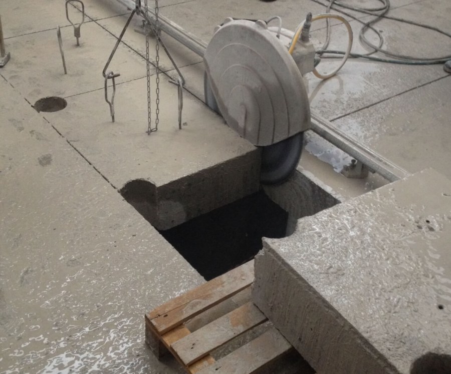 Алмазная резка проемов плит перекрытия