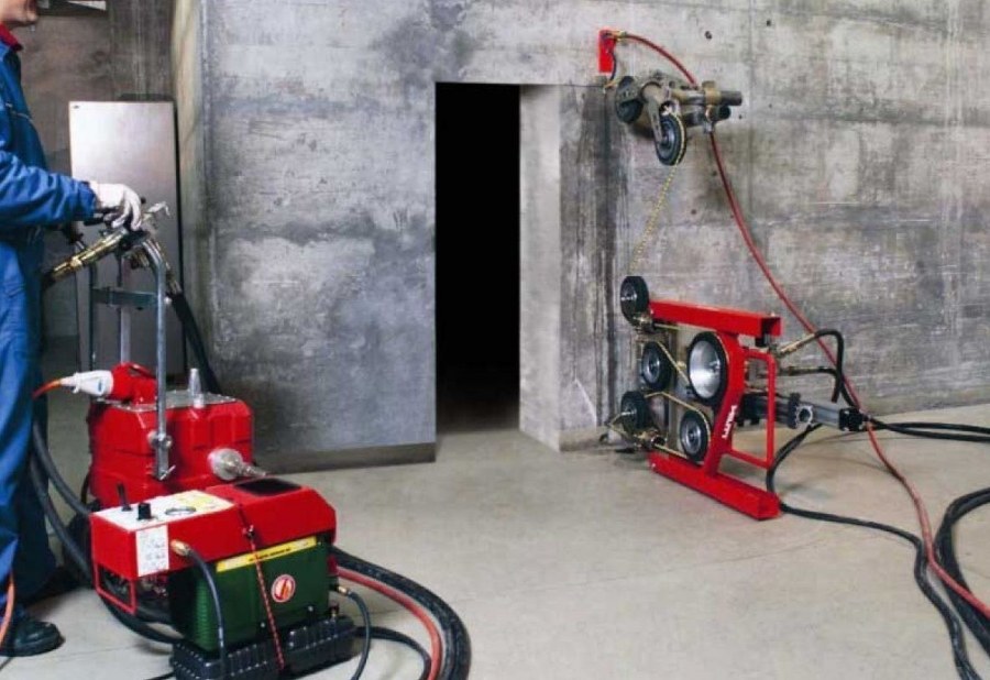 Канатная резка бетона