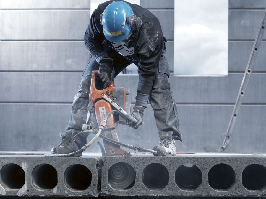 Резка бетона Хускварна