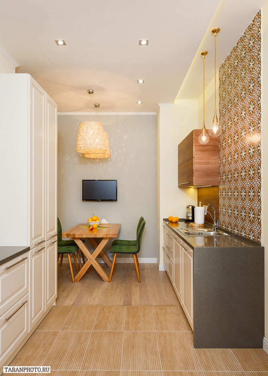 Клетка в интерьере кухни