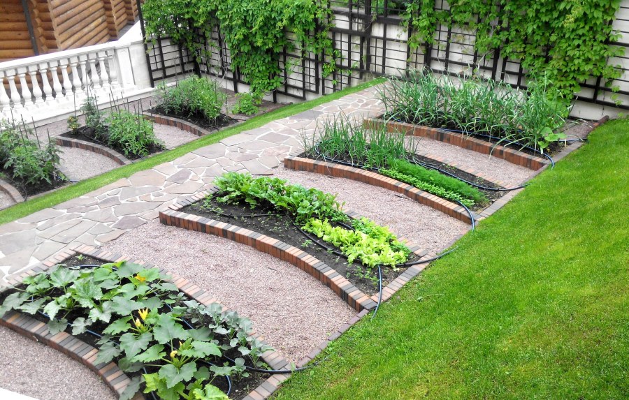 Ландшафтный бордюр