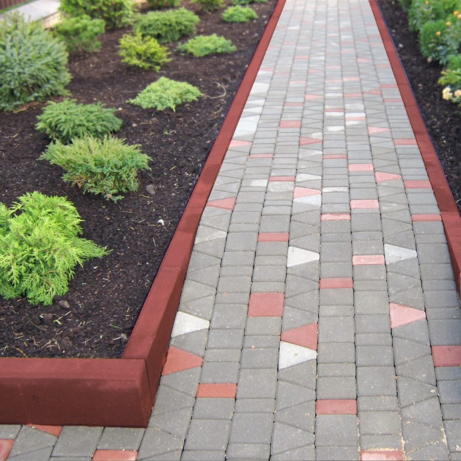 Бордюр для дорожек на даче