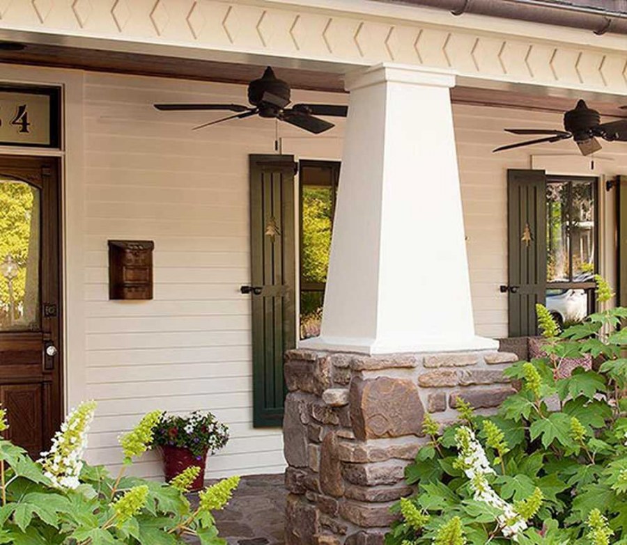 Входная группа в коттедж