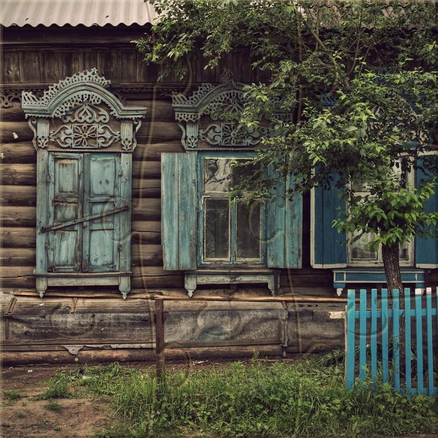 Крыльцо дома фото деревенского дома