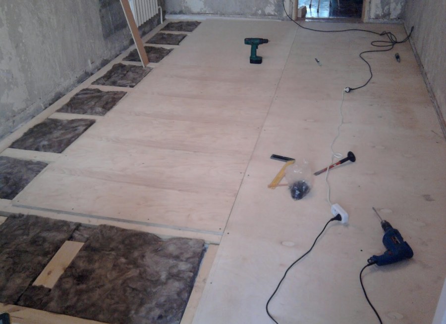 ДСП на пол по лагам