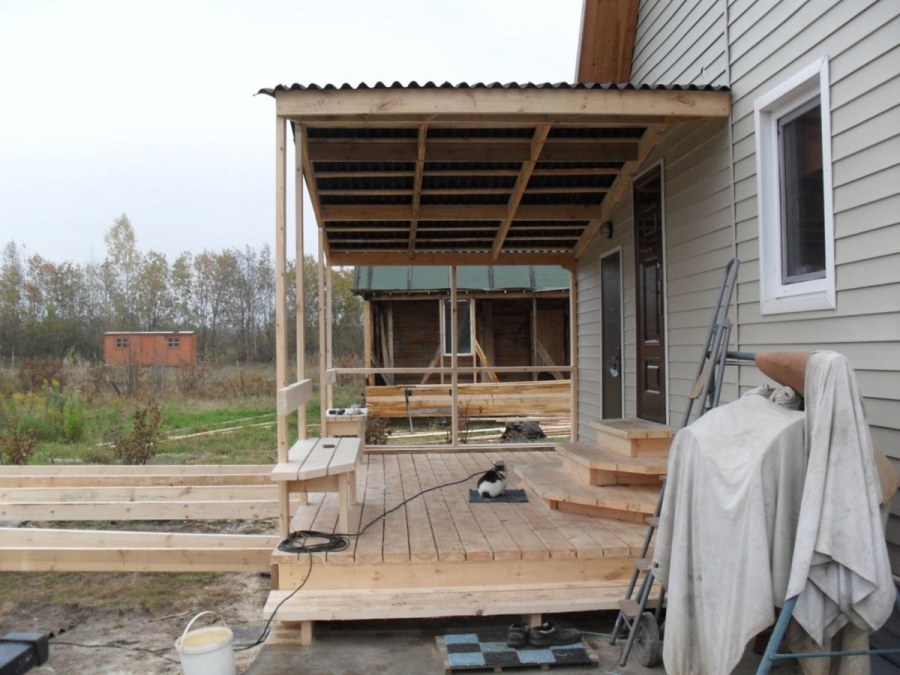 Пристройка террасы к дачному дому